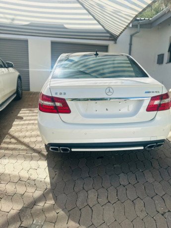 mercedes-benz-e63-big-0